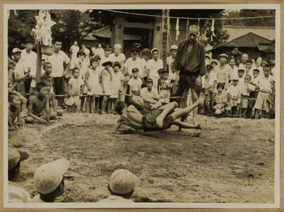 リンク:龍正院　滑川の相撲 写真は子供相撲　　